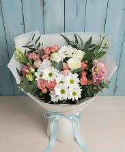 Букет цветов из:  Розы, Лизиантусы и Хризантемы #REPLACE_PRED# Горячеисточненской