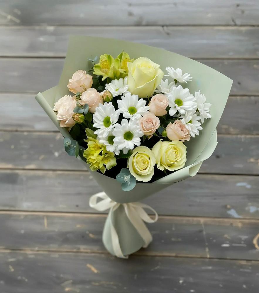 Букет цветов из: Альстромерии, Розы и Хризантемы в Горячеисточненской