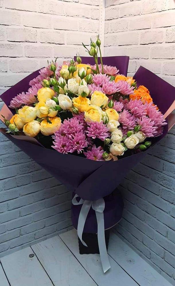 Букет цветов из: Хризантемы и Розы в Горячеисточненской