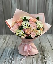 Букет цветов из:  Гвоздики, Розы и Хризантемы в Горячеисточненской