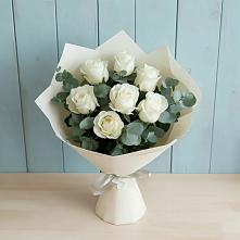 Букет Белые розы в Эвкалипте в Горячеисточненской