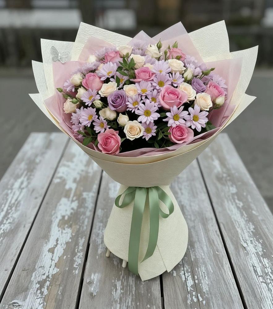 Букет цветов из: Розы и Хризантемы в Горячеисточненской