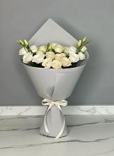 Букет цветов из:  Розы и Лизиантусы в Горячеисточненской